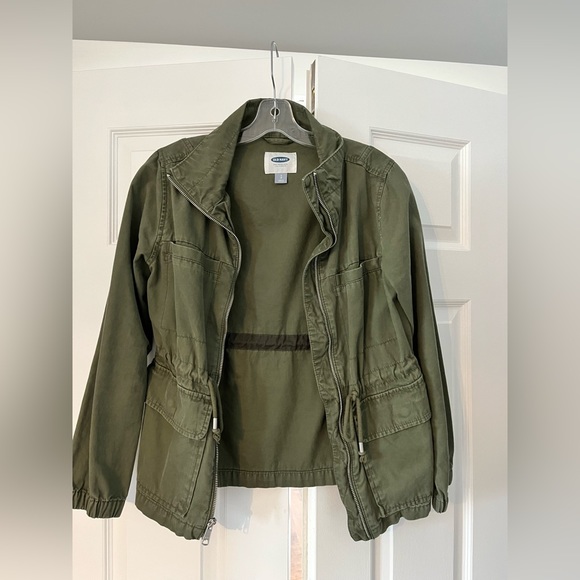 3 for $30 Old navy jacket - Picture 1 of 2
